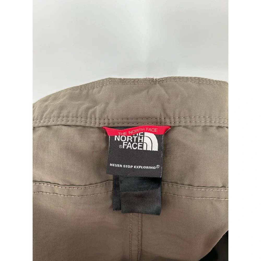 The North Face 100% Nylon Cargo Shorts 10